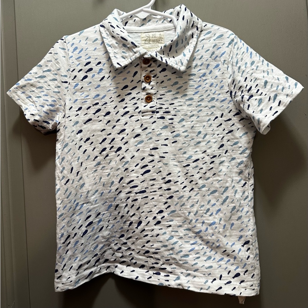 Me and Henry London Size 5/6Y White Polo Shirt with Blue Fish Pre-owned